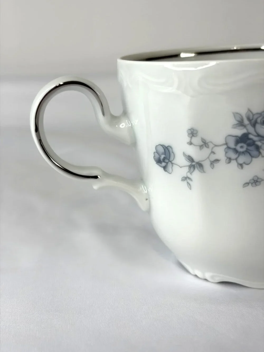 Vintage Johann Haviland‎ Blue Garland Cups Set of 4 Bavaria Germany Floral Tea